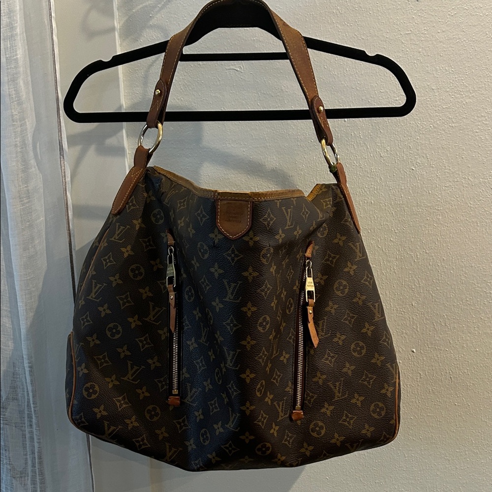 RARE FIND! Louis Vuitton Brown Monogram Shoulder Bag